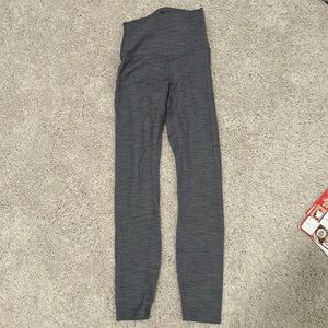 28” Lululemon Thicker Align Leggings